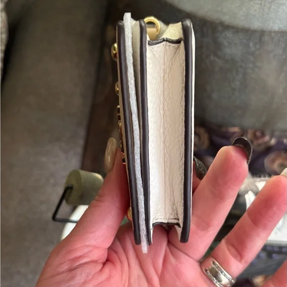 Authentic COACH Hearts studs Leather flap snap wallet on chain - Picture 10 of 15